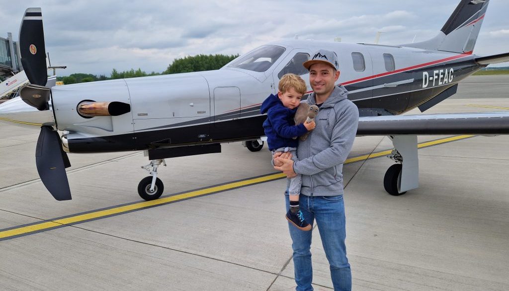 23.05.23 Hinflug Leon Pilot Stefan Wewers